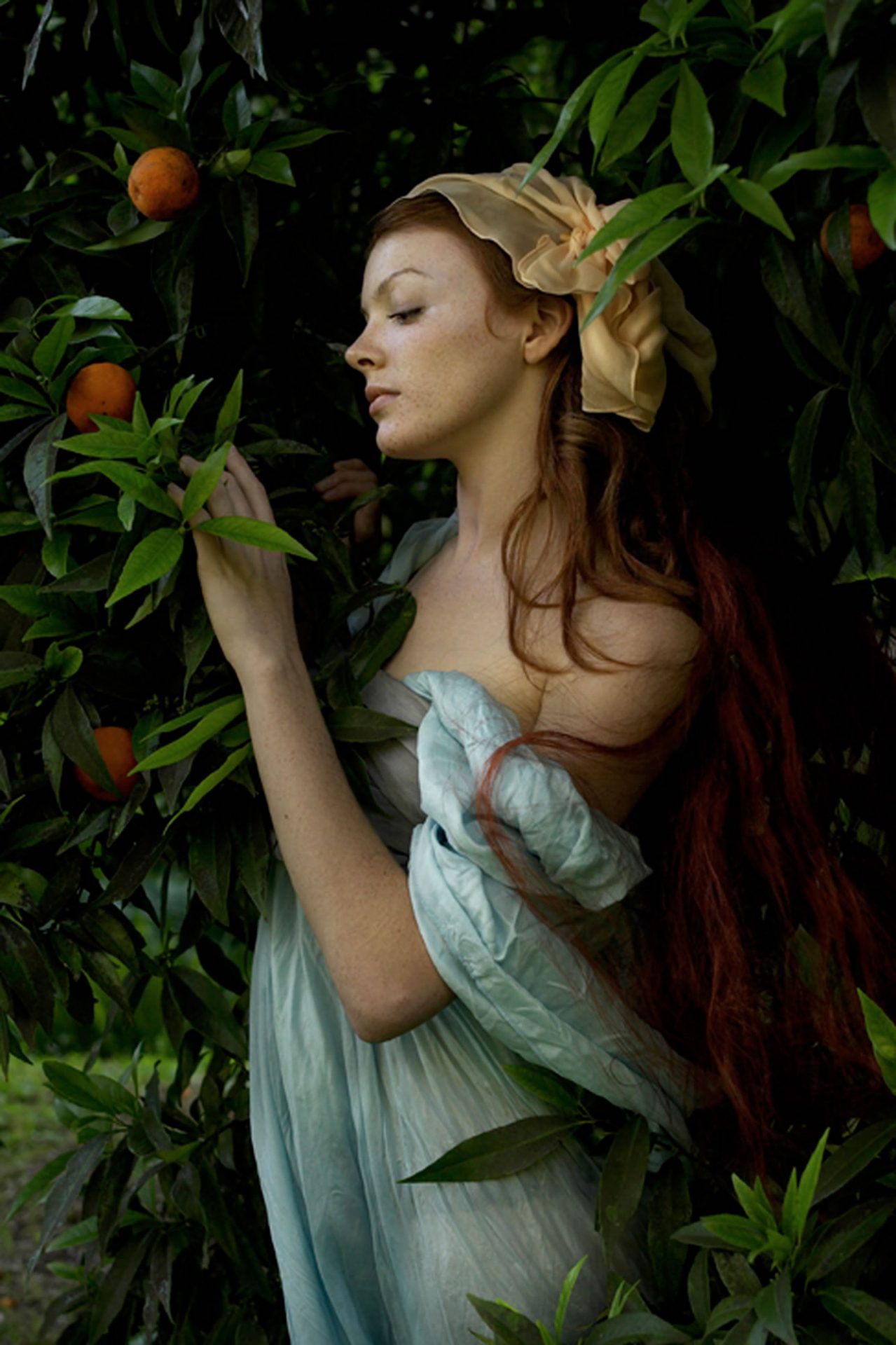 Acconciatura Monica Coppola : Havana Coppola Trattamenti Bellezza Acconciatura Acconciature Rosse Aldo Monica Flower Ghenea Prima Updo Madalina Mădălina Nuca Dietro Decorata Proposta Raccolta